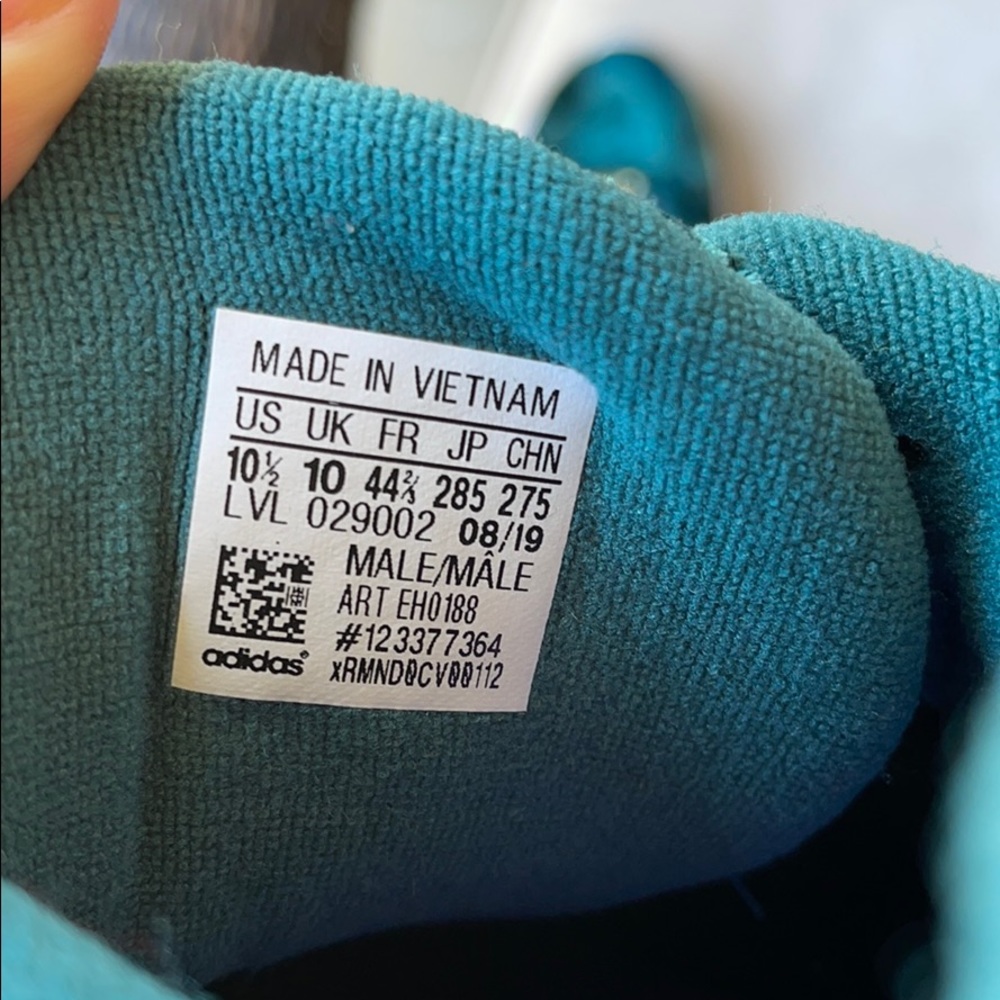 Adidas Emerald Green Velvet Sneakers 10.5 - Picture 13 of 16